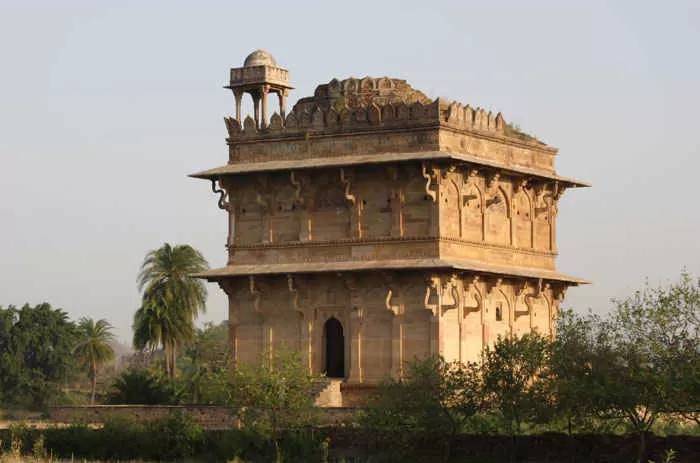 Photo of शहज़ादी का रोज़ा, Chanderi, Madhya Pradesh, India by Rishabh Dev