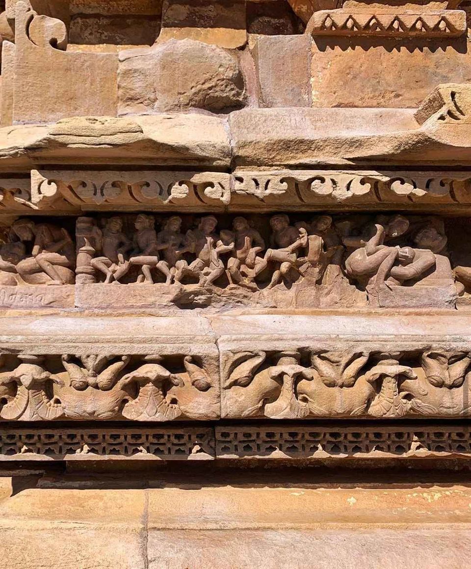 Photo of KHAJURAHO - TEMPLE OF EROTIC SCULPTURE ( खजुराहो की अद्भुत शिल्पकला ) by Photog_adi