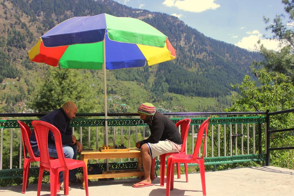 Photo of हिमाचल में ठहरने की सबसे सस्ती जगहें! by Bhawna Sati