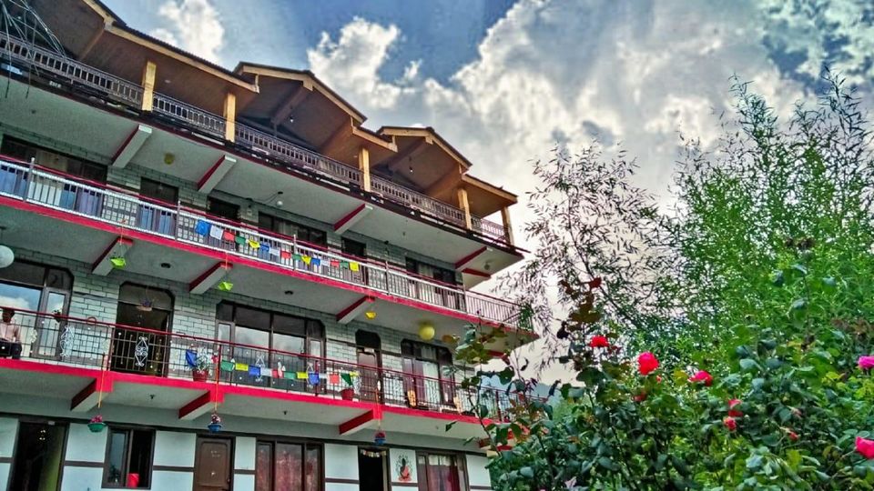 Photo of हिमाचल में ठहरने की सबसे सस्ती जगहें! by Bhawna Sati