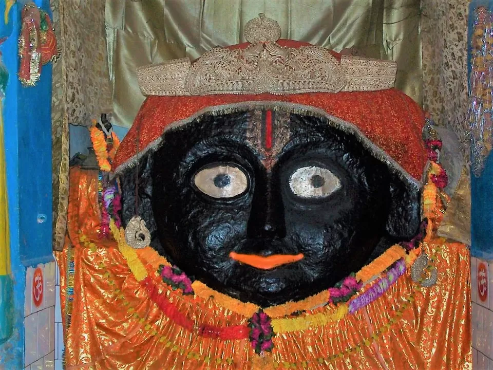 Photo of कामतानाथ मंदिर, Laxman Bhiar Colony, Sitapur, Chitrakoot, Madhya Pradesh, India by Bhawna Sati