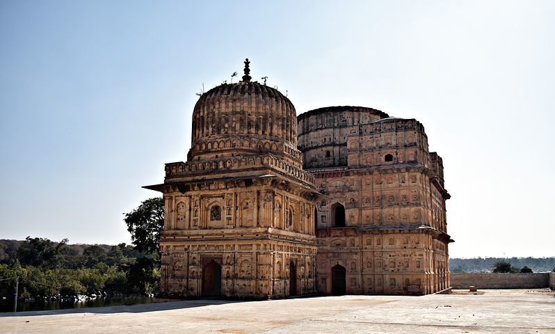Photo of हिंदुस्तान के दिल का सफर: मध्य प्रदेश में ऐसे बिताएँ शानदार छुट्टियाँ by Bhawna Sati