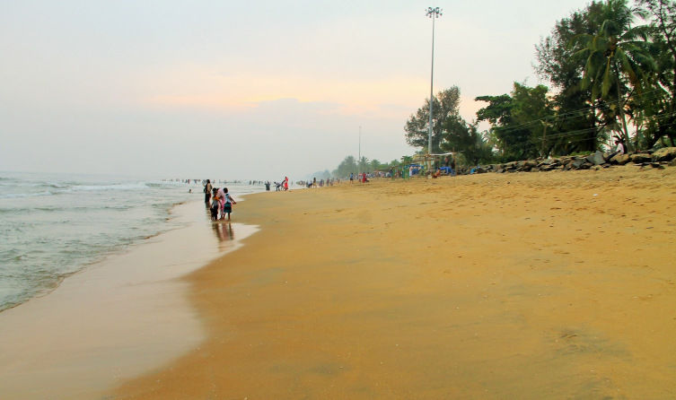 Photo of Chinese Net Fishing and Other Kochi Things 1/9 by Four Blissful Feet