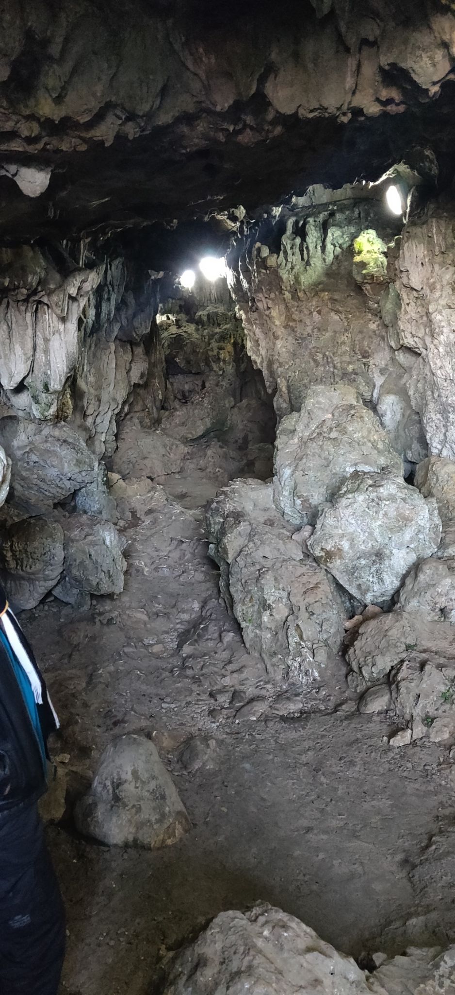 Photo of Mawsmai Cave, Cherrapunjee, Meghalaya, India by Mrunmayi S R