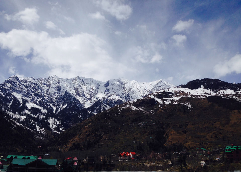 Photo of Treebo Woodstock Inn, Manali, Himachal Pradesh, India by Meghna