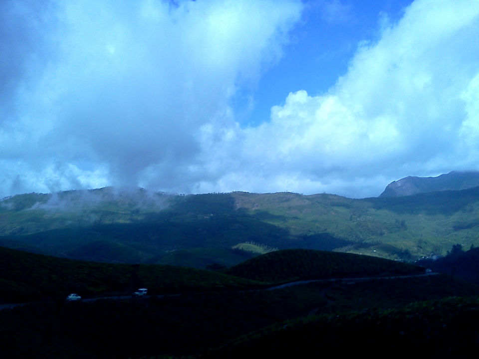 Photo of Munnar - Lush Green Hills - God's Abode - P6 7/7 by Prasath C S