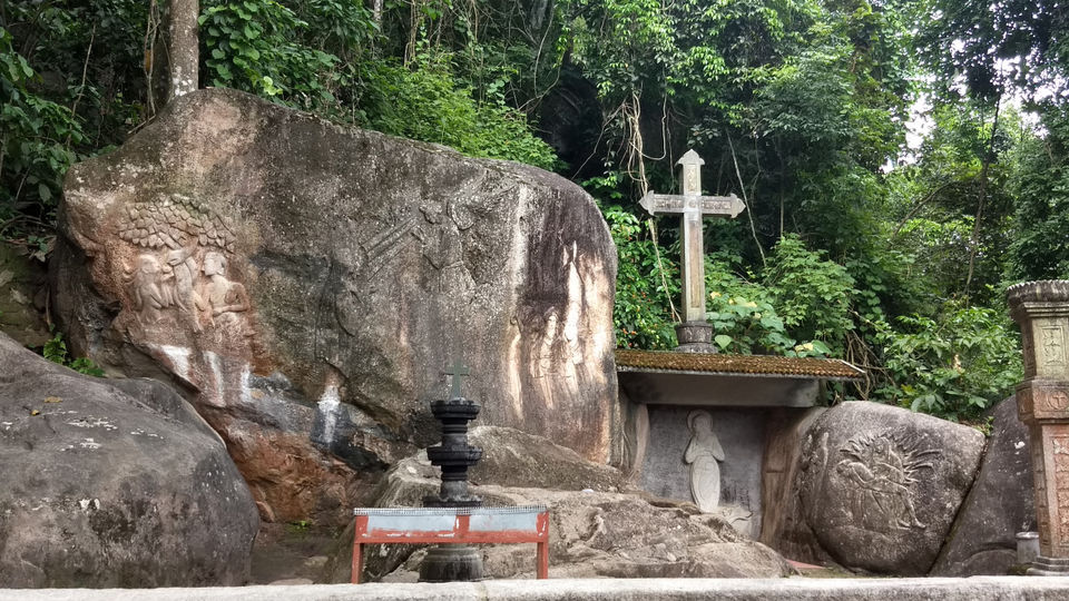 Photo of Wayanad - Edakkal Caves - Day 1 - P1 4/12 by Prasath C S