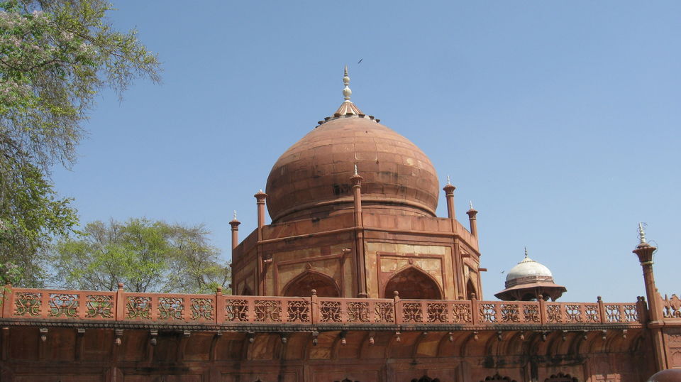 Photo of Agra - Tajmahal - P2 4/10 by Prasath C S