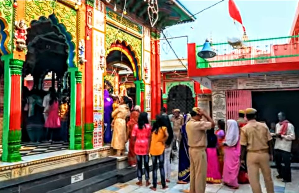 Photo of Hanuman Garhi from where Lord Hanuman guard's Ayodhya!! by PRANATI KAMANI
