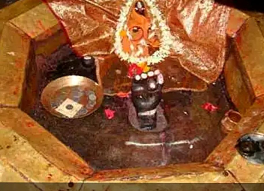 Photo of Gaya ~ Where Lord Vishnu set his foot! P.C. Pranati Kamani by PRANATI KAMANI