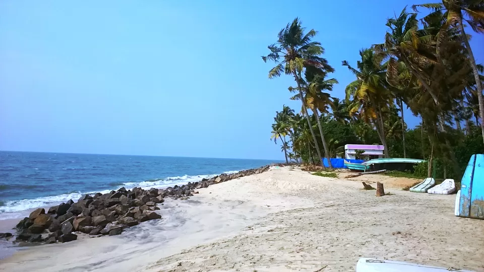 Photo of Thumpoly, Alappuzha, Kerala, India by Sudha Kumari
