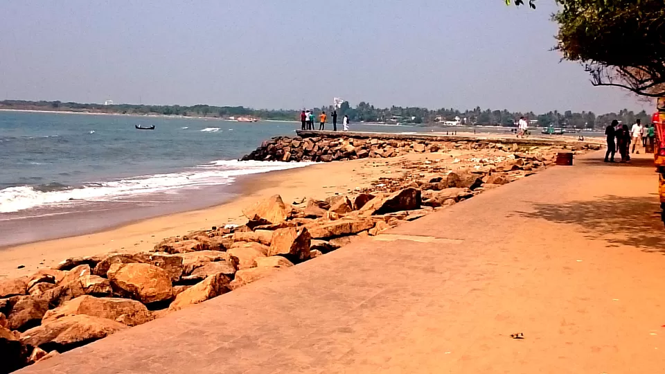 Photo of M G Road, Perumanoor, Kochi, Kerala, India by Sudha Kumari