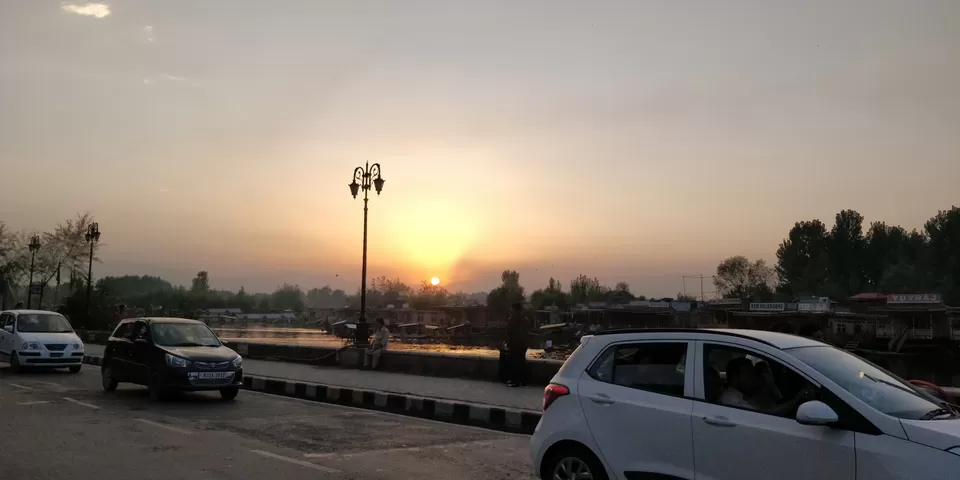 Photo of Dal Lake, Srinagar by Shivali A