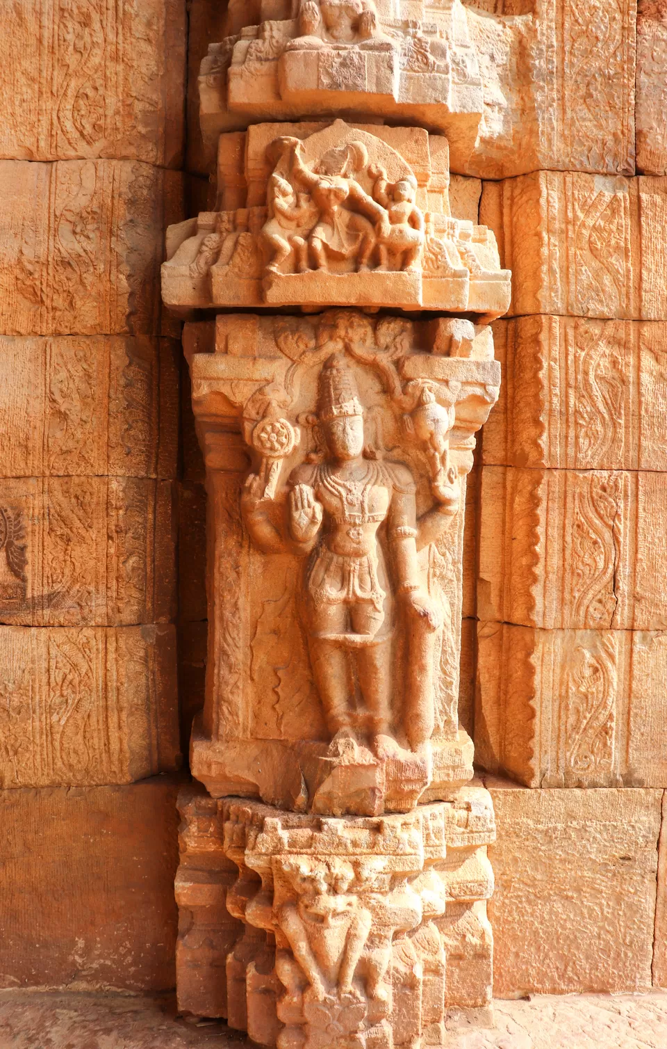 Photo of Madhavaraya Swamy Temple, Gandikota, Andhra Pradesh, India by Madhuri Prabhu