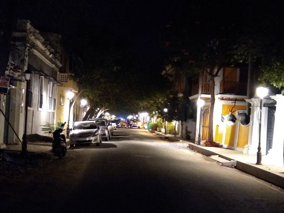 Photo of Pondicherry:"Ye Shahar Raat mein Jawaan Hoti Hain." 12/19 by Ghumtey Rah Jaaoge