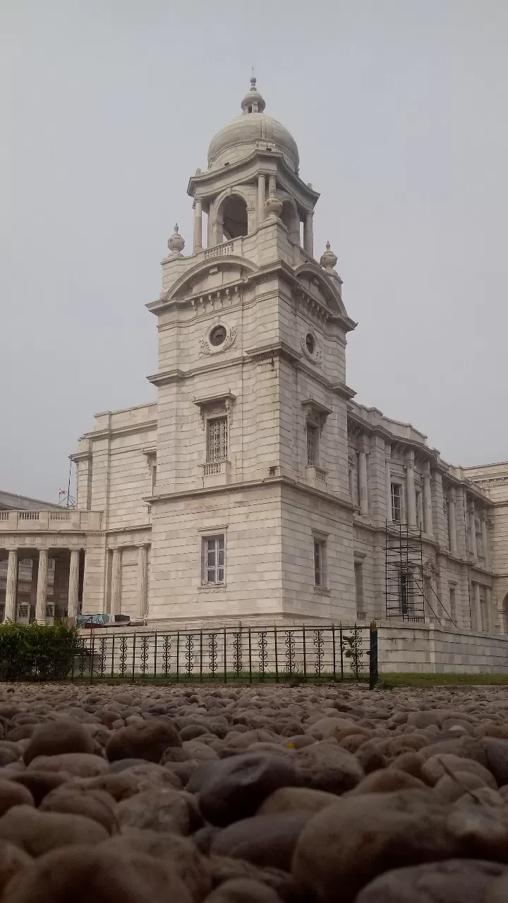 Photo of Victoria Memorial Hall, Kolkata, India by Yashaswi Pathak