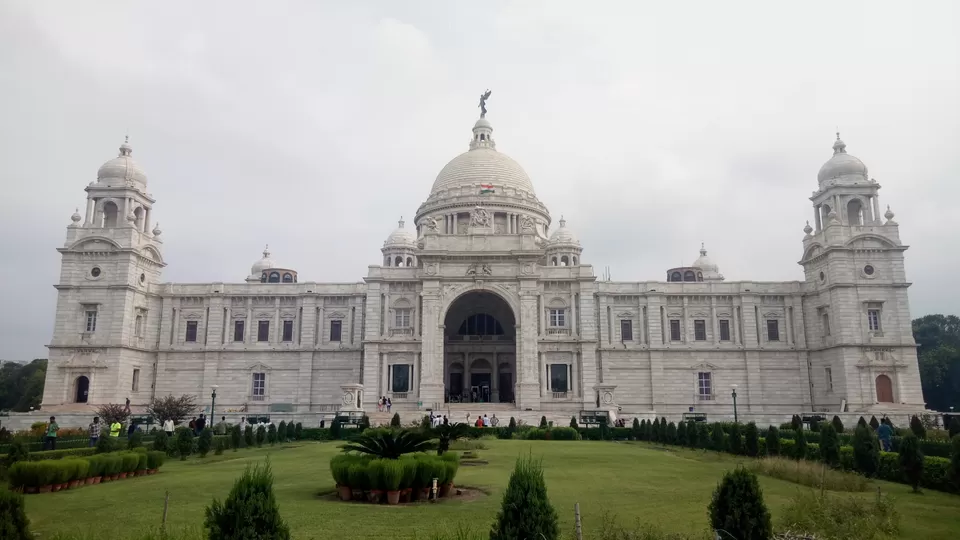 Photo of Victoria Memorial Hall, Kolkata, India by Yashaswi Pathak