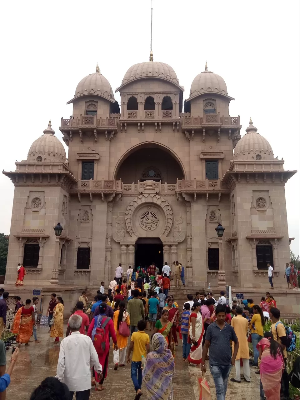 Photo of Dakshineswar Kali Temple, Dakshineswar, Kolkata, West Bengal, India by Yashaswi Pathak