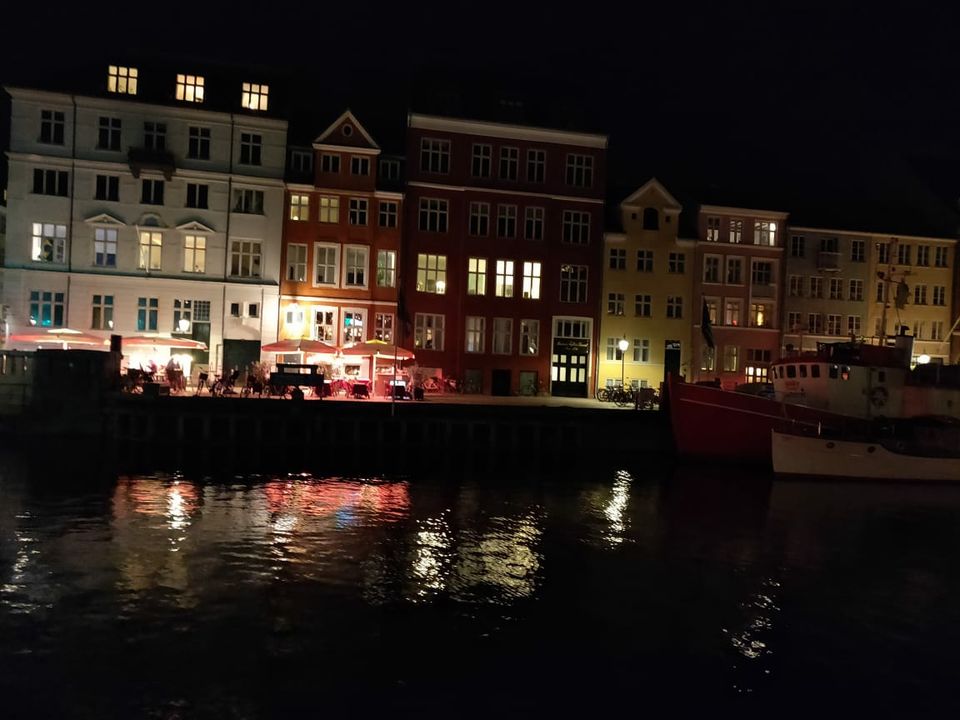 Photo of 8 day Scandinavia Itinerary+Where and How To See Northern Lights by Sunny Dargan