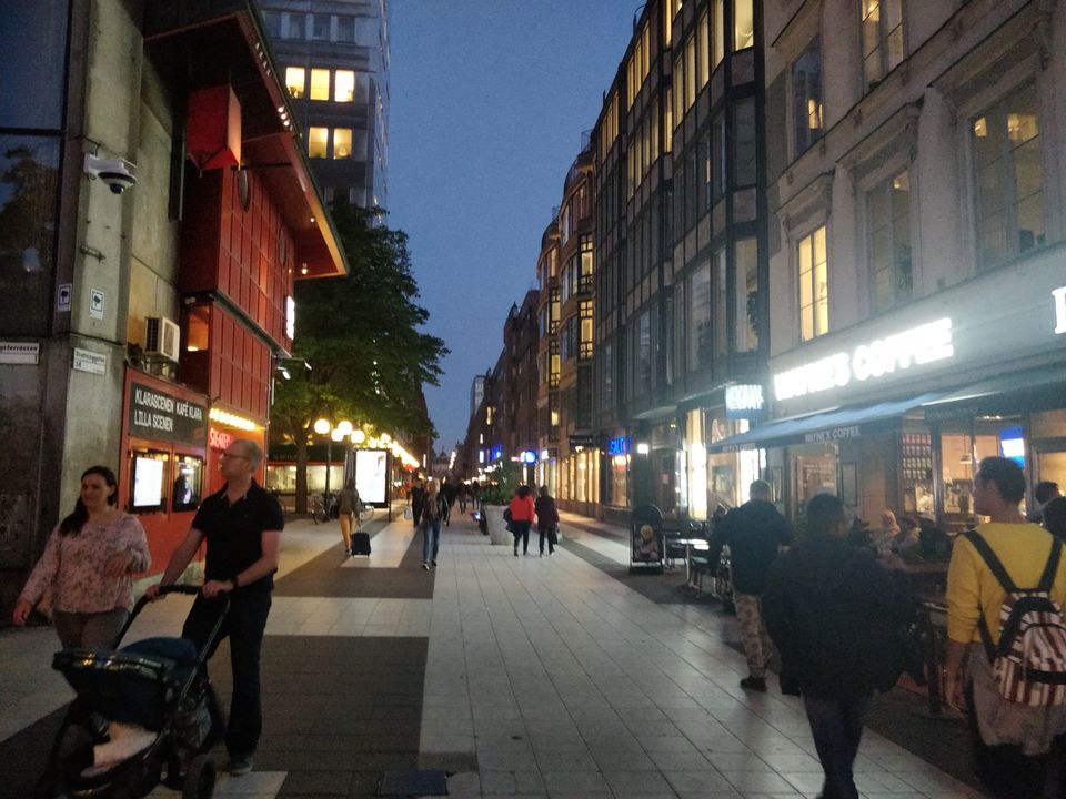 Photo of 8 day Scandinavia Itinerary+Where and How To See Northern Lights by Sunny Dargan