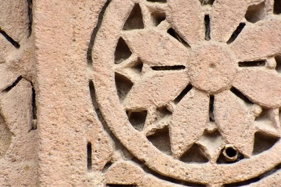 Photo of AHMEDABAD HERITAGE WALK | A TALE OF PRO THINKING : SURVIVAL : POSSIBLY LOVE by karthy