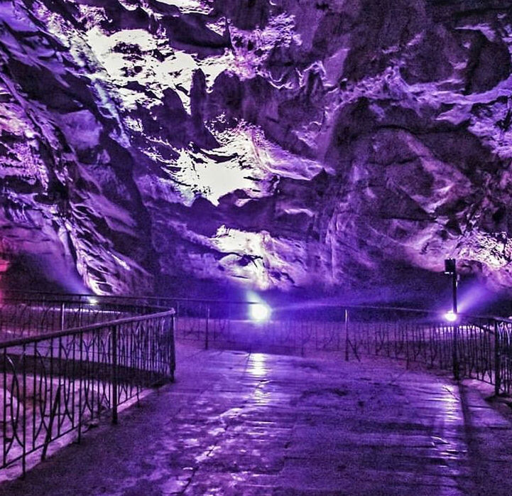 Photo of Borra Caves, Andhra Pradesh, India by Yashwanth Chowdary Raavi