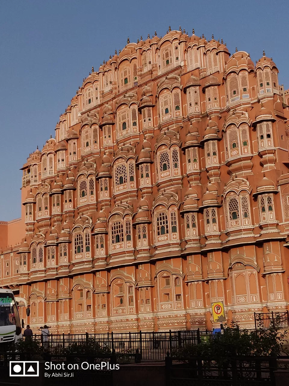 Photo of Hawa Mahal Road, Gangori Bazaar, J.D.A. Market, Kanwar Nagar, Jaipur, Rajasthan, India by Abhishek Tanwar