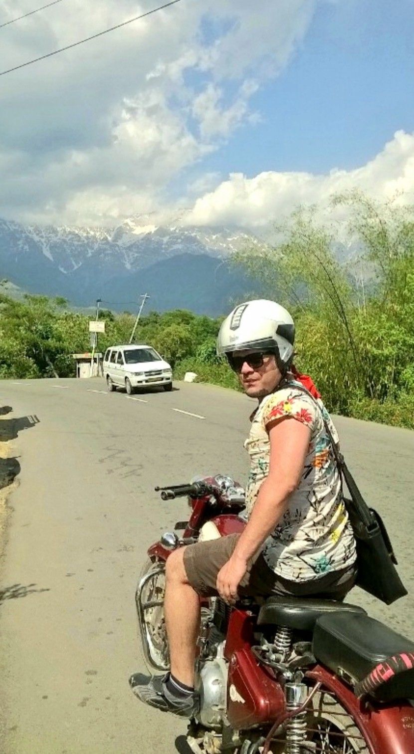 Photo of How To Trip In Mcleodganj! 12/14 by Gary Sakachu