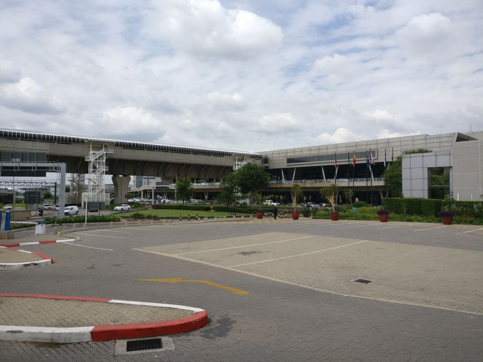 Photo of Chhatrapati Shivaji International Airport (BOM), Mumbai, Maharashtra, India by Dr. Gunjan Patel