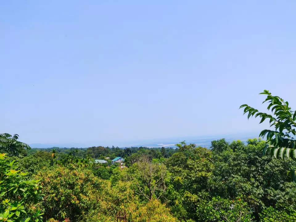 Photo of Sky View Bangladesh Viewpoint, Mawlynnong, Meghalaya, India by Banashree Das