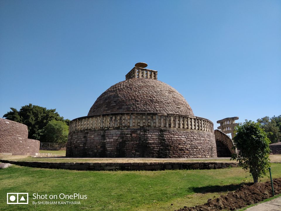 Photo of Sanchi Stupa, Sanchi, Madhya Pradesh, India by Shubham Kantharia