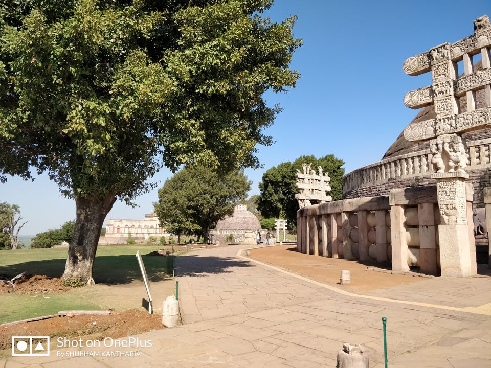Photo of Sanchi Stupa, Sanchi, Madhya Pradesh, India by Shubham Kantharia