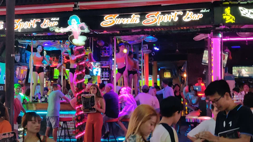 Photo of Walking Street, Pattaya City, Bang Lamung District, Chon Buri, Thailand by Artistique Lensman a.k.a Vinayak