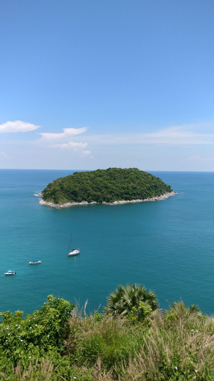 Photo of Phuket, Thailand by Mana