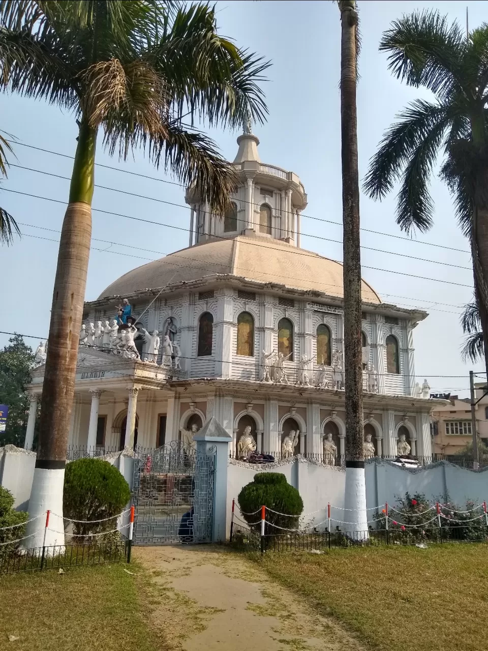 Photo of Krishnanagar Cathedral, Krishnanagar, West Bengal, India by Mangolik Pradhan