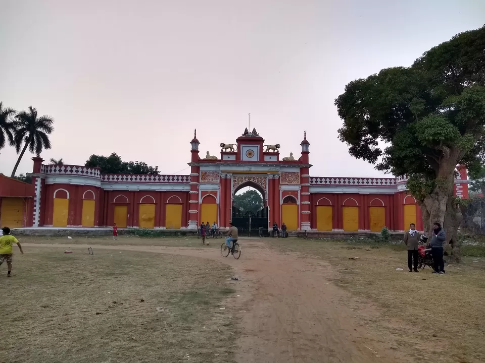 Photo of Krishnanagar Rajbari, Krishnanagar, West Bengal, India by Mangolik Pradhan