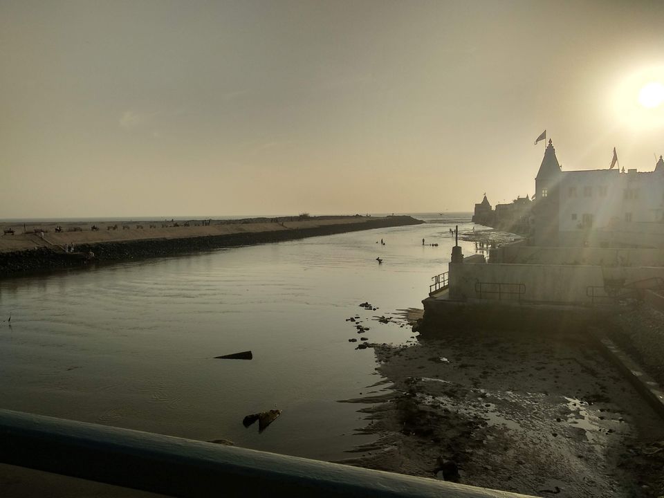 Photo of Dwarka, Gujarat, India by Mangolik Pradhan