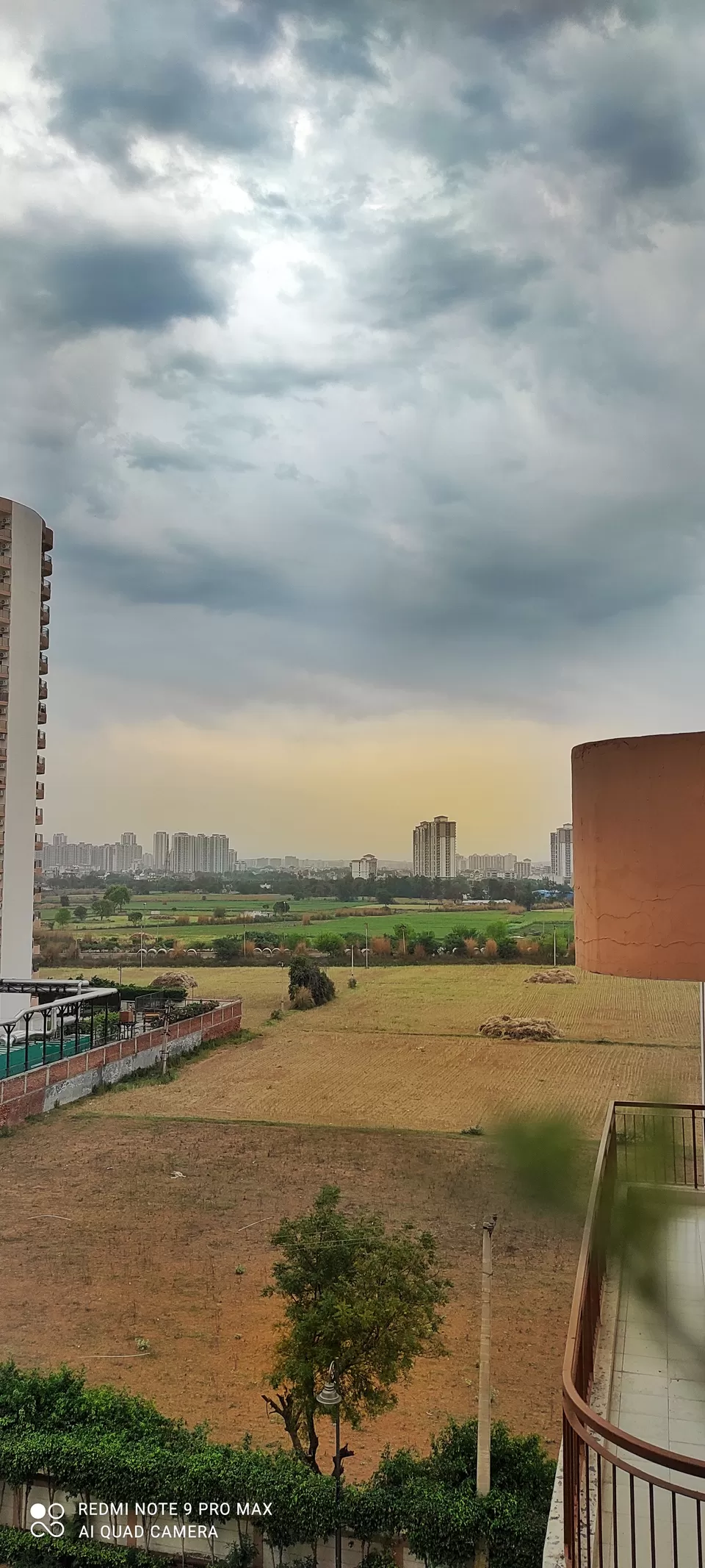 Photo of Gurgaon, Haryana, India by travelingcocoon_kanika