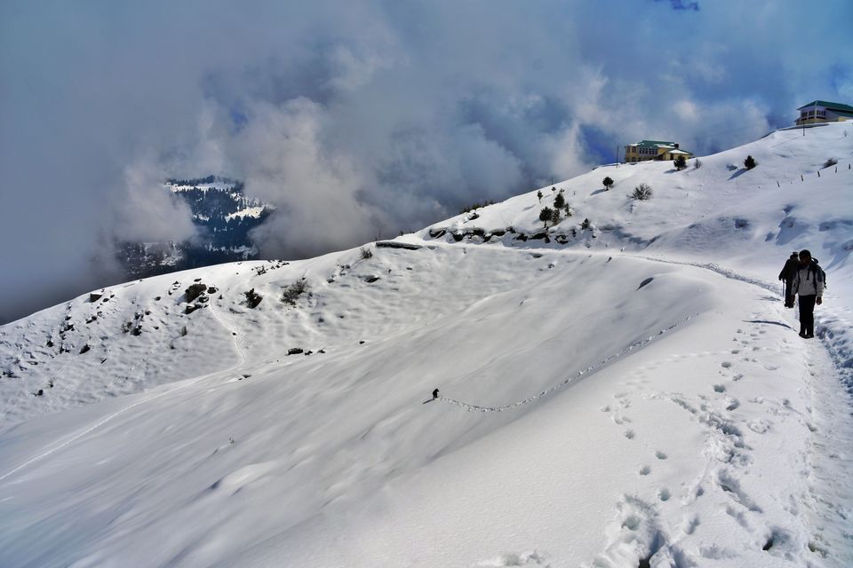 Photo of My first trek in Himalayan winters - Explored a lake with a floating island by travelingcocoon_kanika