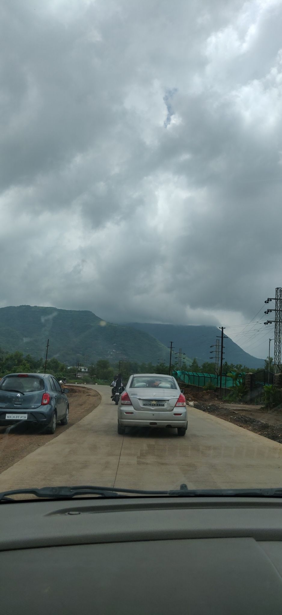 Photo of Tamhini Ghat Waterfall, Pune, Maharashtra, India by vipul jain