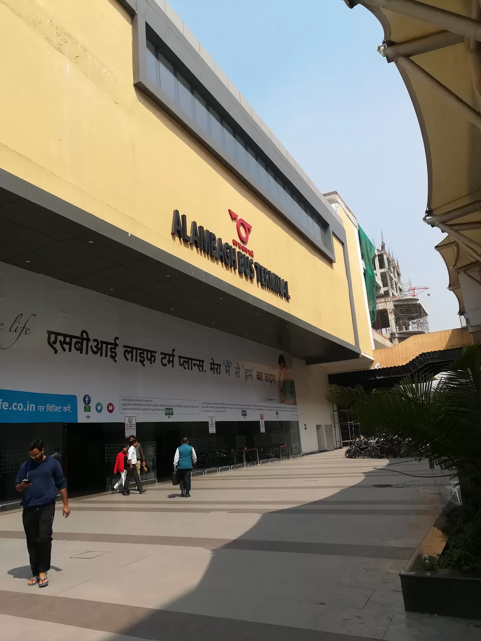 Photo of Alambagh Bus Terminal, Sardari Khera, Railway Colony, Alambagh, Lucknow, Uttar Pradesh, India by Ganesh Nadiger