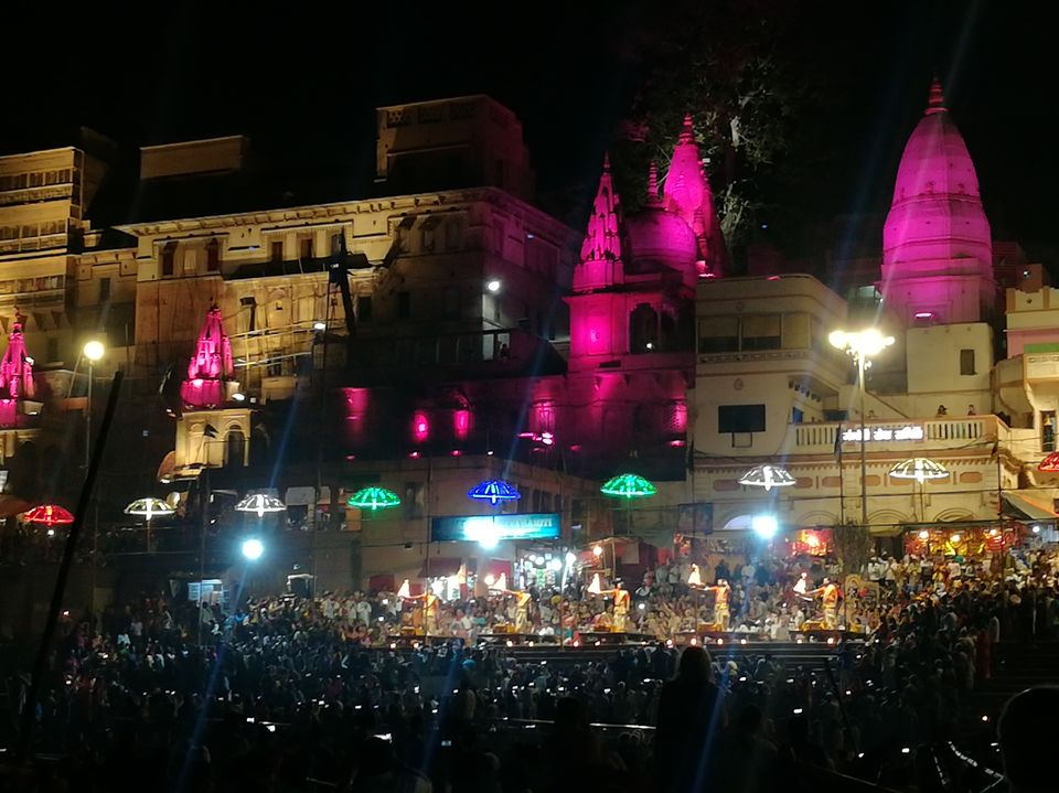 Photo of Ganga Aarti, Ghats of varanasi, Katesar, Varanasi, Uttar Pradesh, India by Ganesh Nadiger