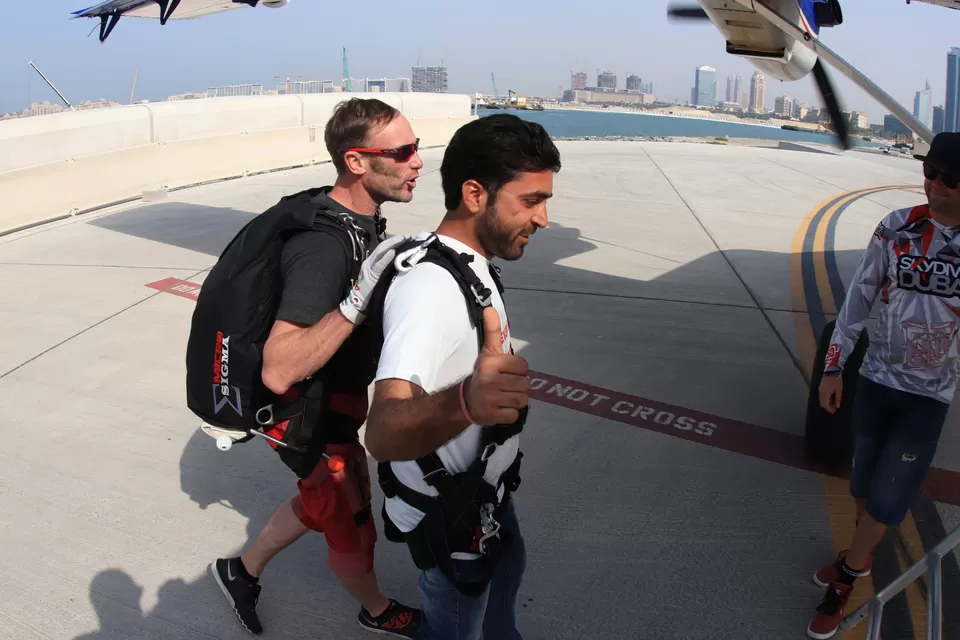 Photo of Diving From the Dreams into the Reality #SkyDiving #TravelGoal by Shivam Jindal