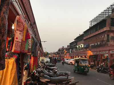 Photo of Bapu Bazar, Biseswarji, Jaipur, Rajasthan, India by Pranjal Sharma