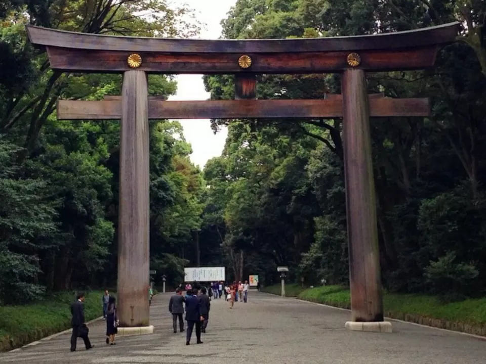 Photo of Traveling to Japan by Isa Taariq