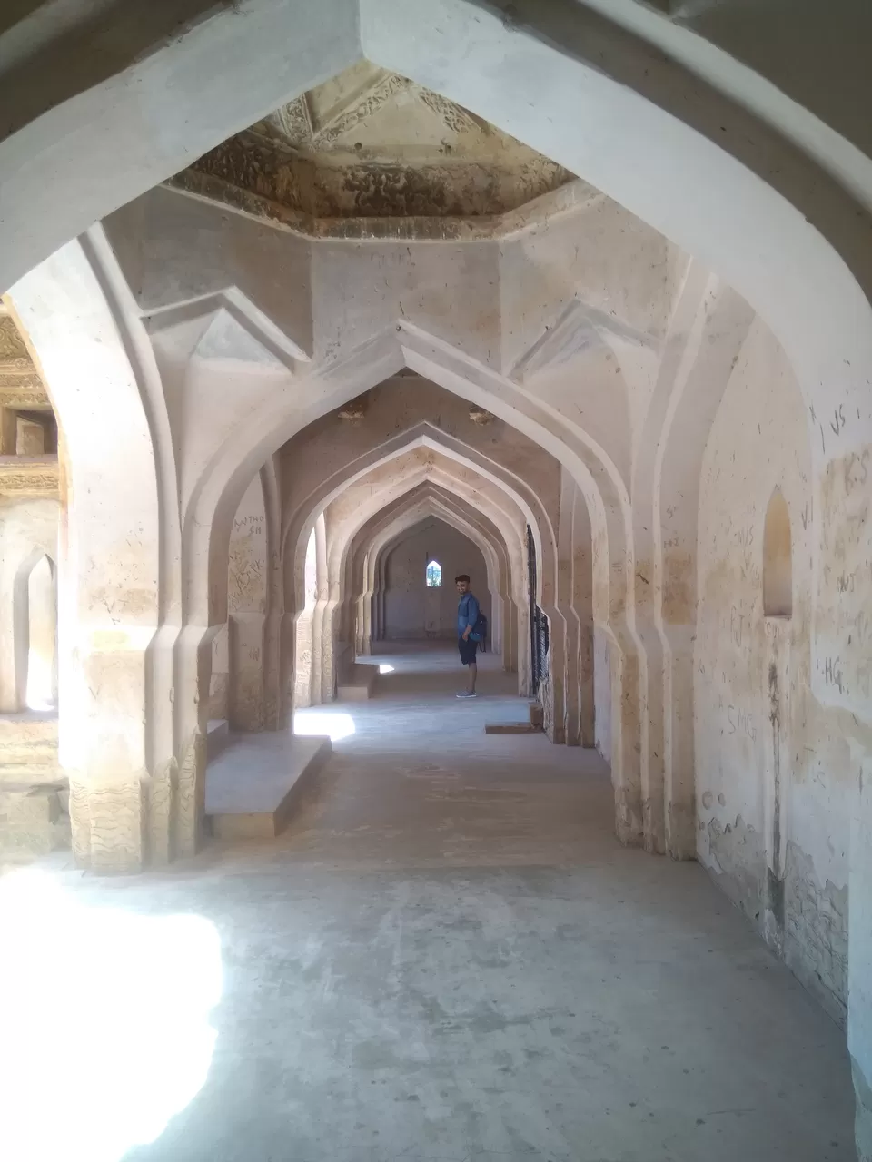 Photo of Hampi, Karnataka, India by Rugved Gavandi