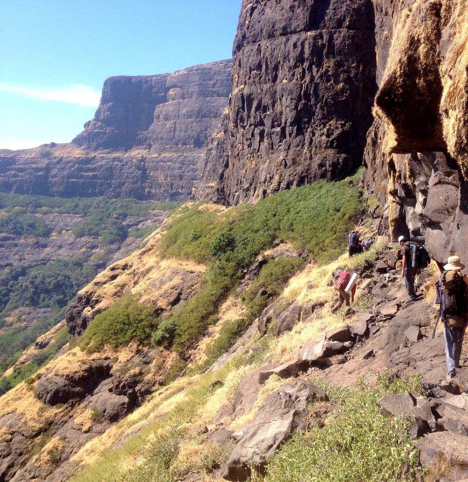 Photo of Kulang Fort, Kurungwadi, Maharashtra, India by Rugved Gavandi