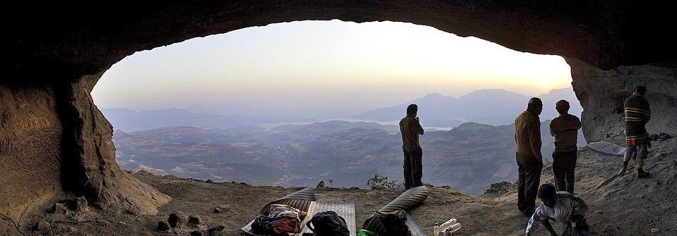 Photo of Alang Fort, Ambewadi, Maharashtra, India by Rugved Gavandi