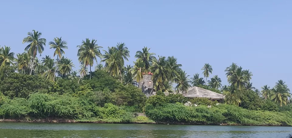 Photo of Serenity Beach Road, Kottakuppam, Puducherry, Tamil Nadu, India by shyam sampat
