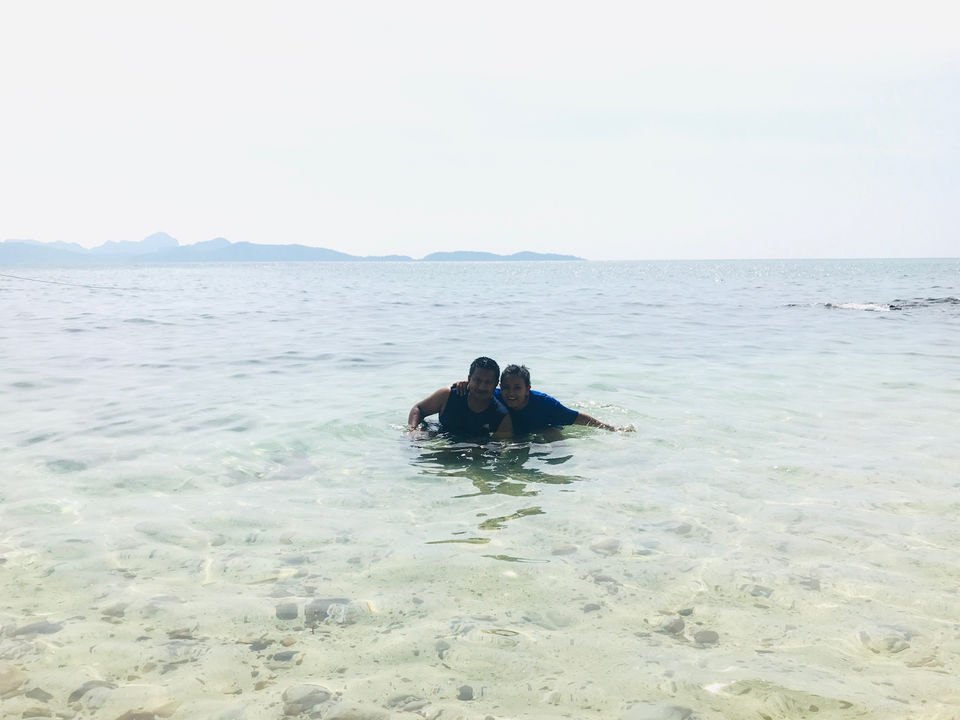 Photo of Phi Phi Islands, Krabi, Thailand by Globetrotter’s Confessions